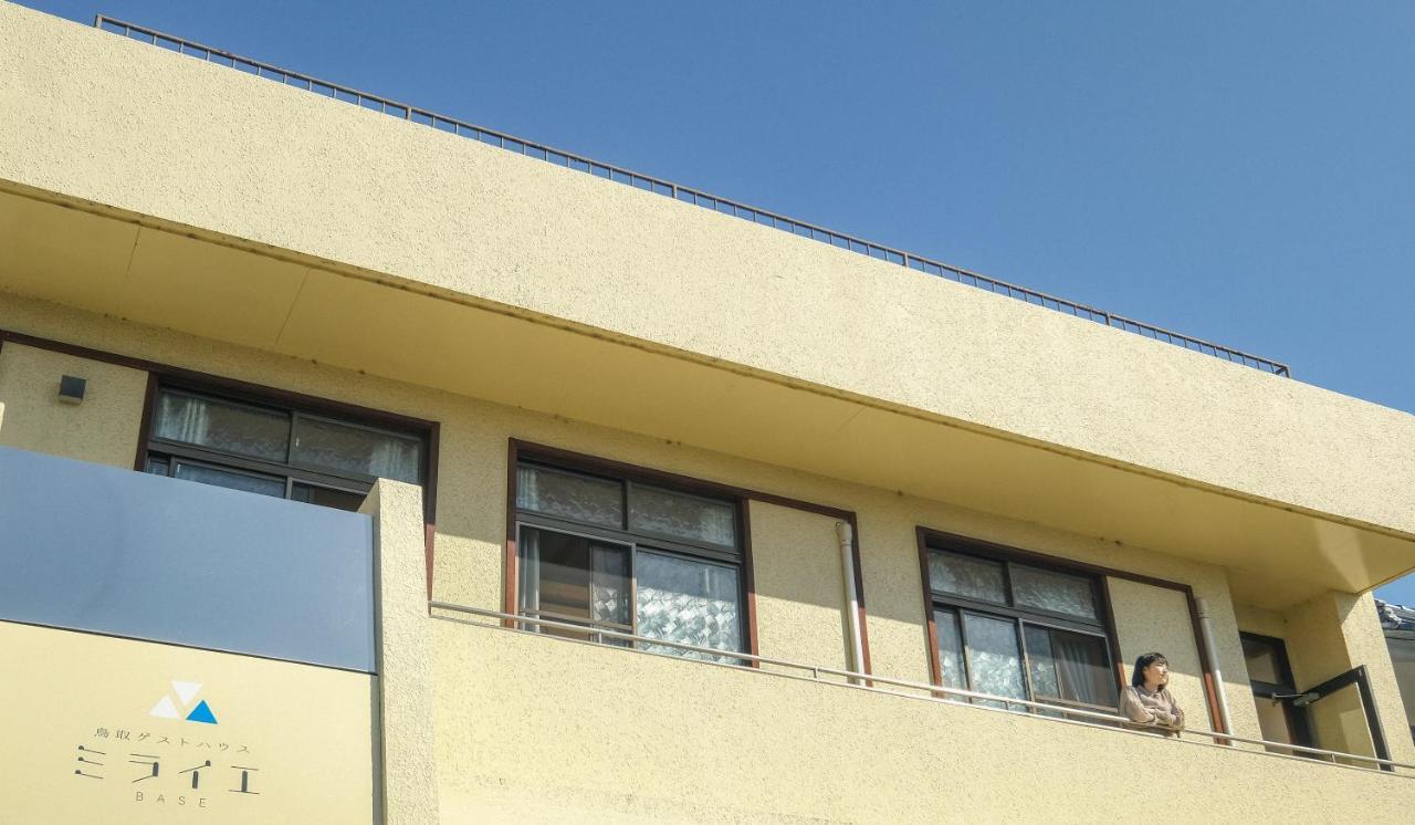 Tottori Guest House Miraie Base Bagian luar foto
