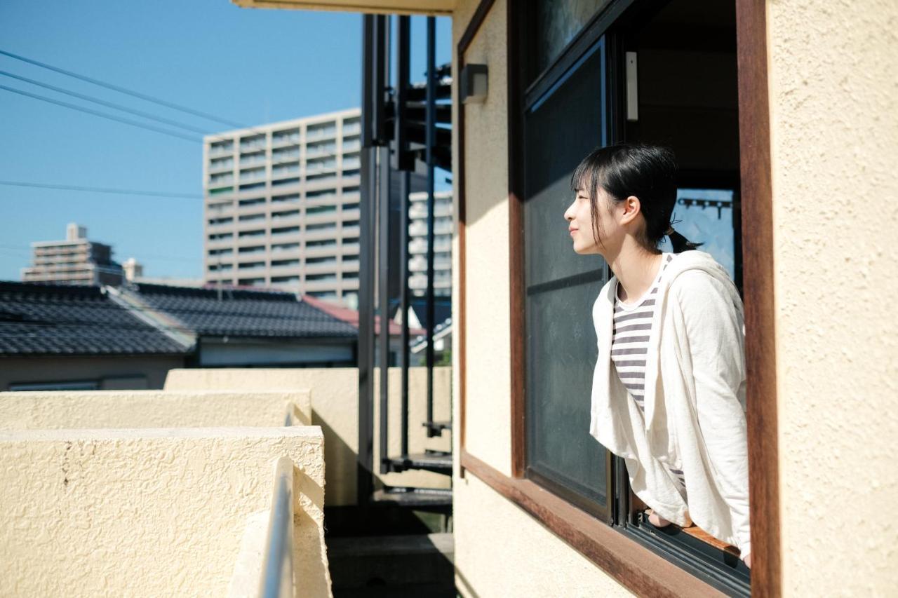 Tottori Guest House Miraie Base Bagian luar foto